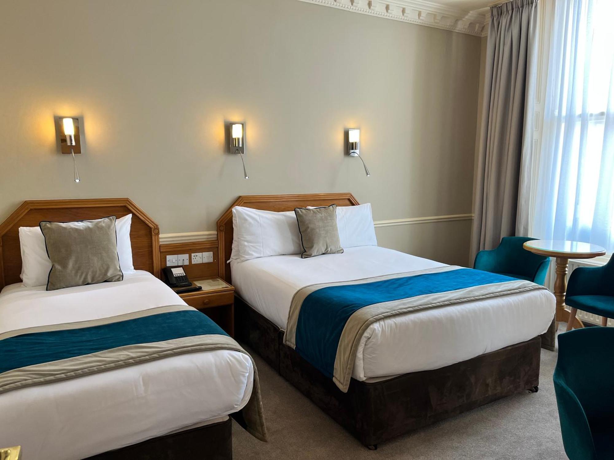 Hotel Harcourt 3*