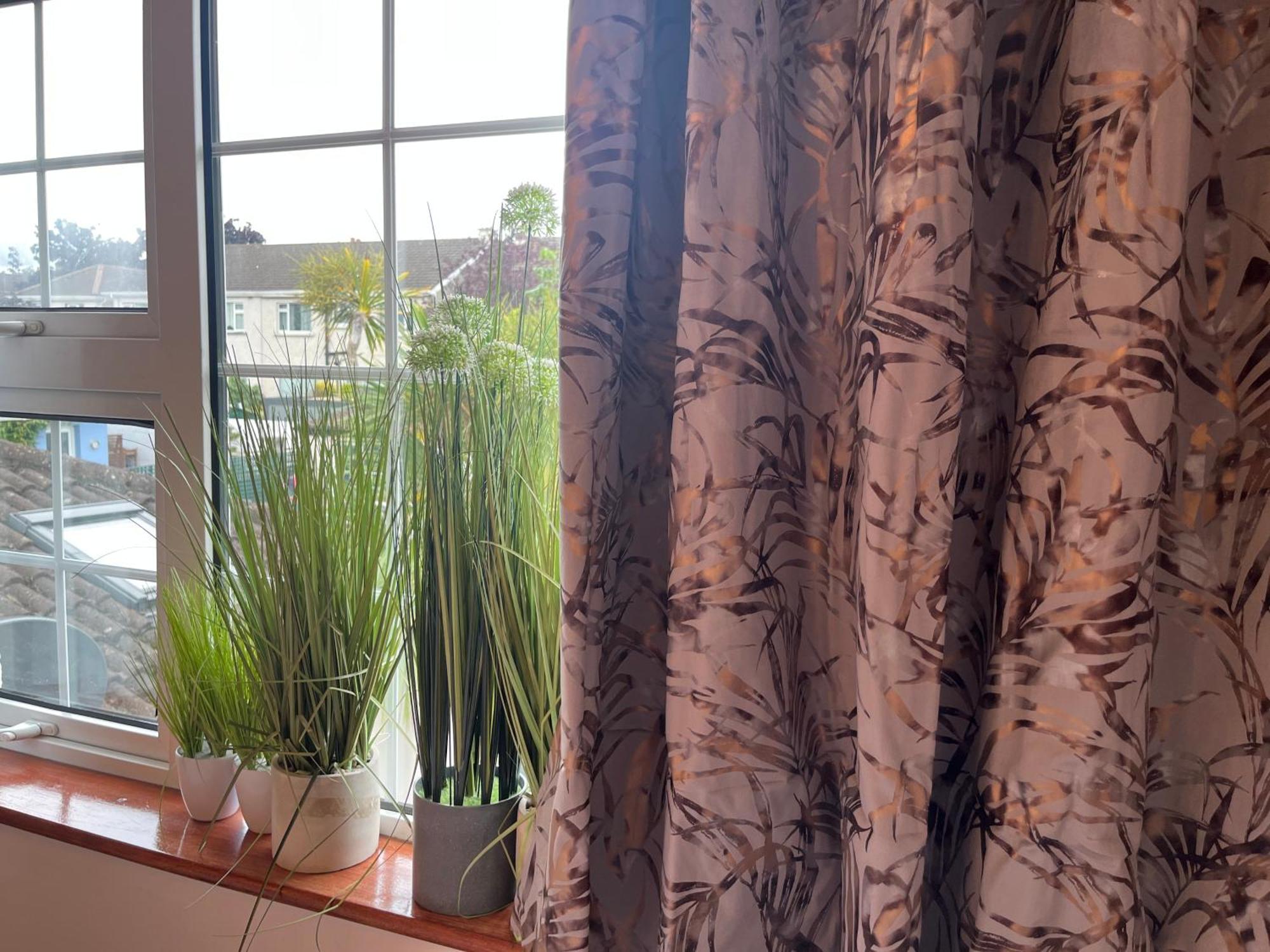 97 Granville Road Homestay *