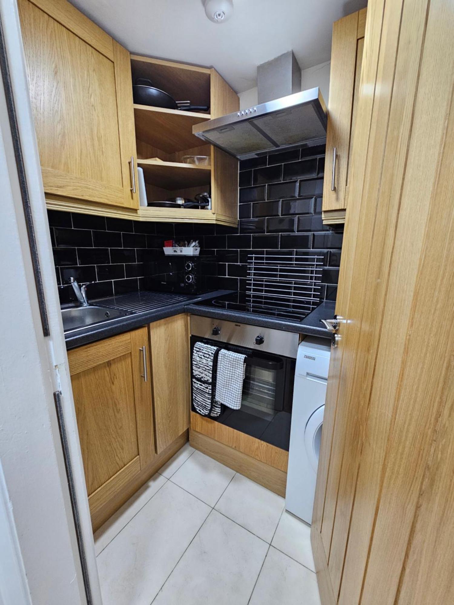1 - Center Apartment *