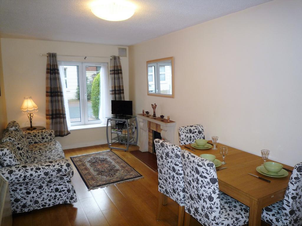 Halfpenny Bridge Holiday Homes Tranquility Apartment *