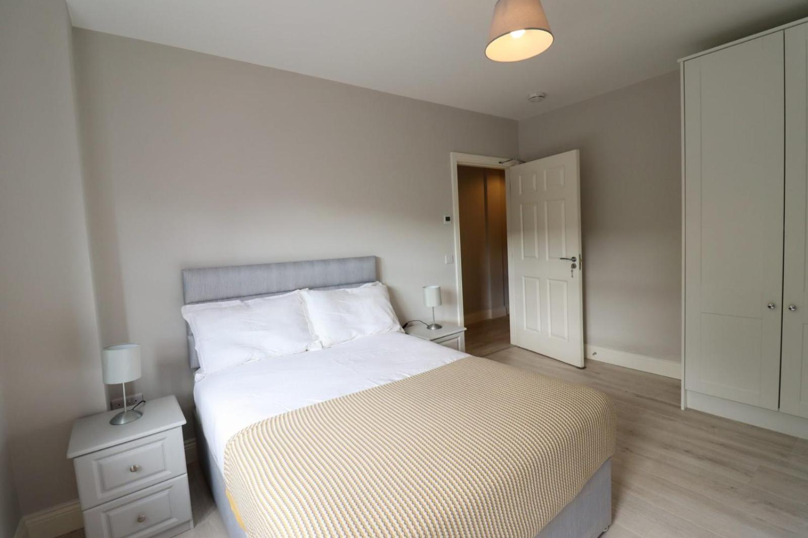 Apartment Inviting 2-bed In