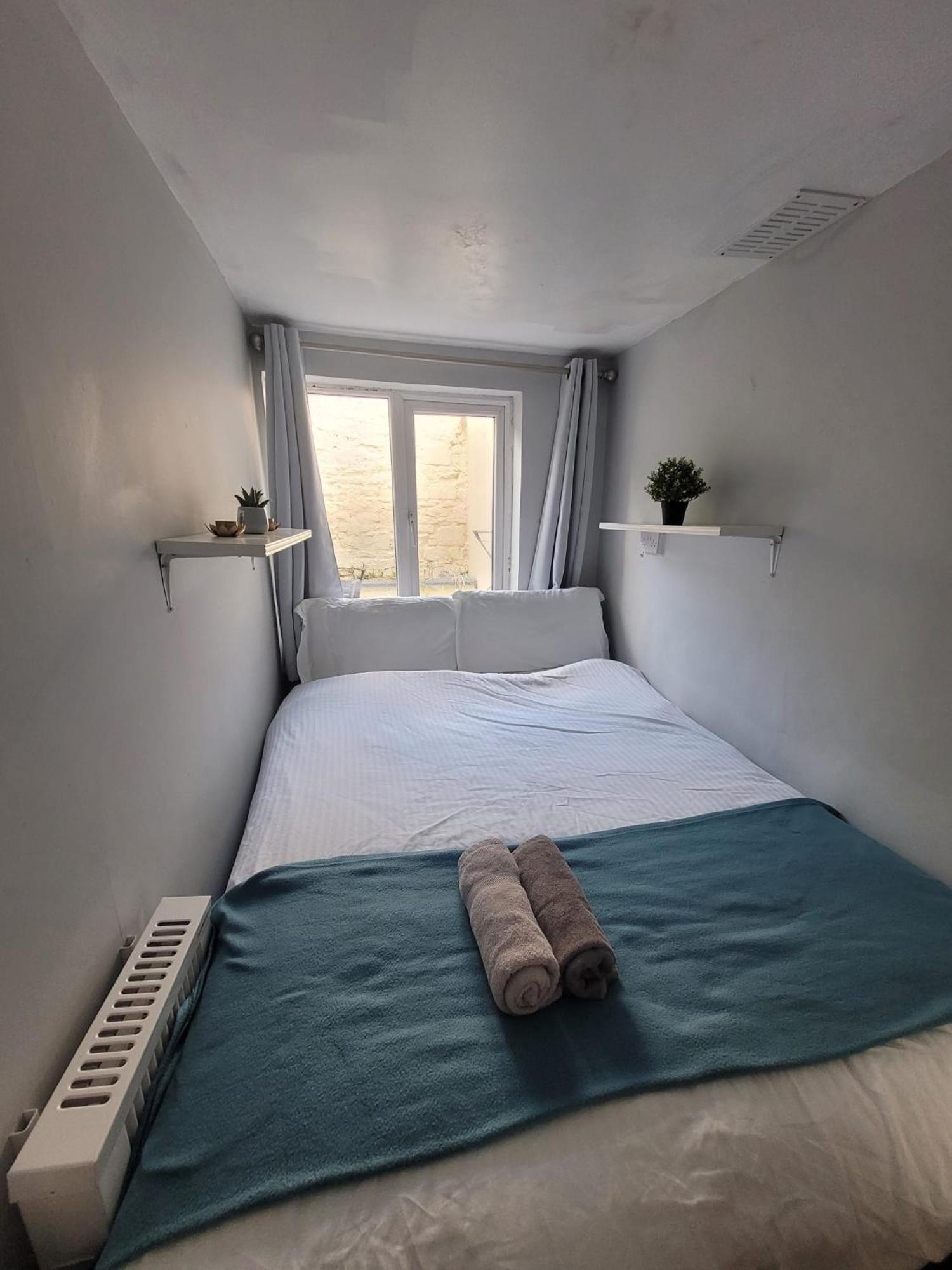 Holiday home Recently Renovated City House