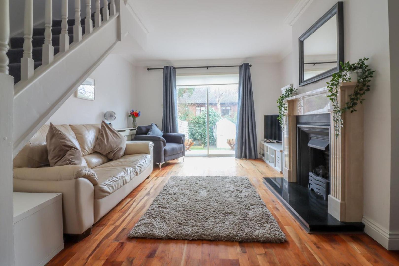 Guest house Guestready - Coastal Charm Near Sandymount *