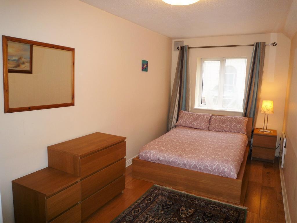 Halfpenny Bridge Holiday Homes Tranquility Apartment *