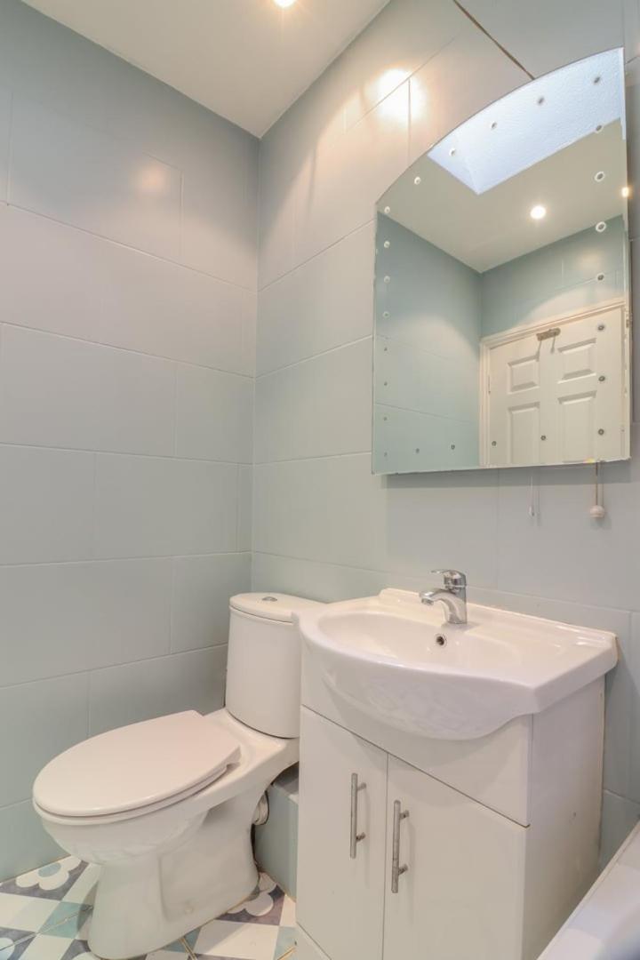 Guestready - Coastal Charm Near Sandymount Guest house