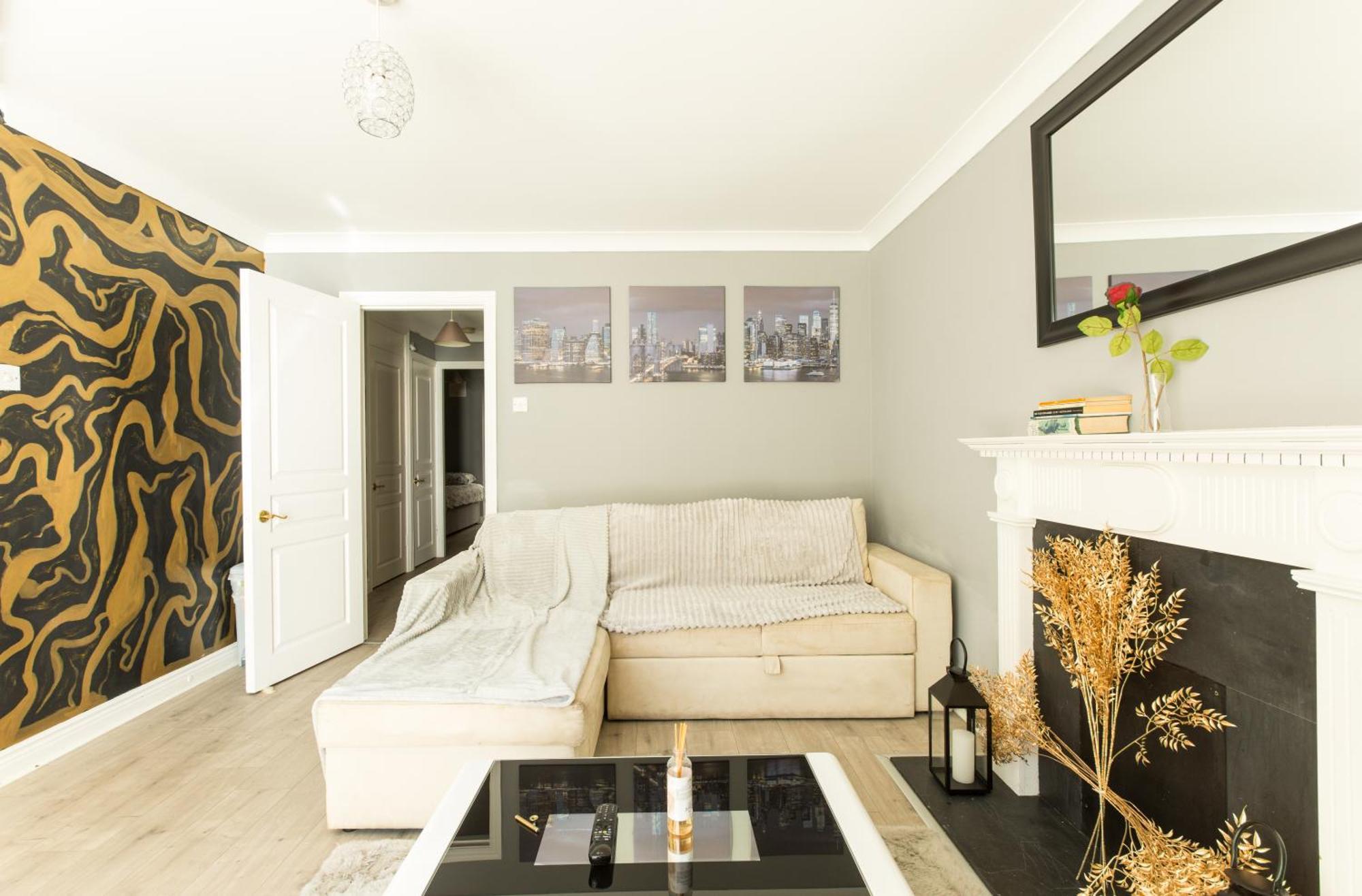 Modern Elegant With Parking