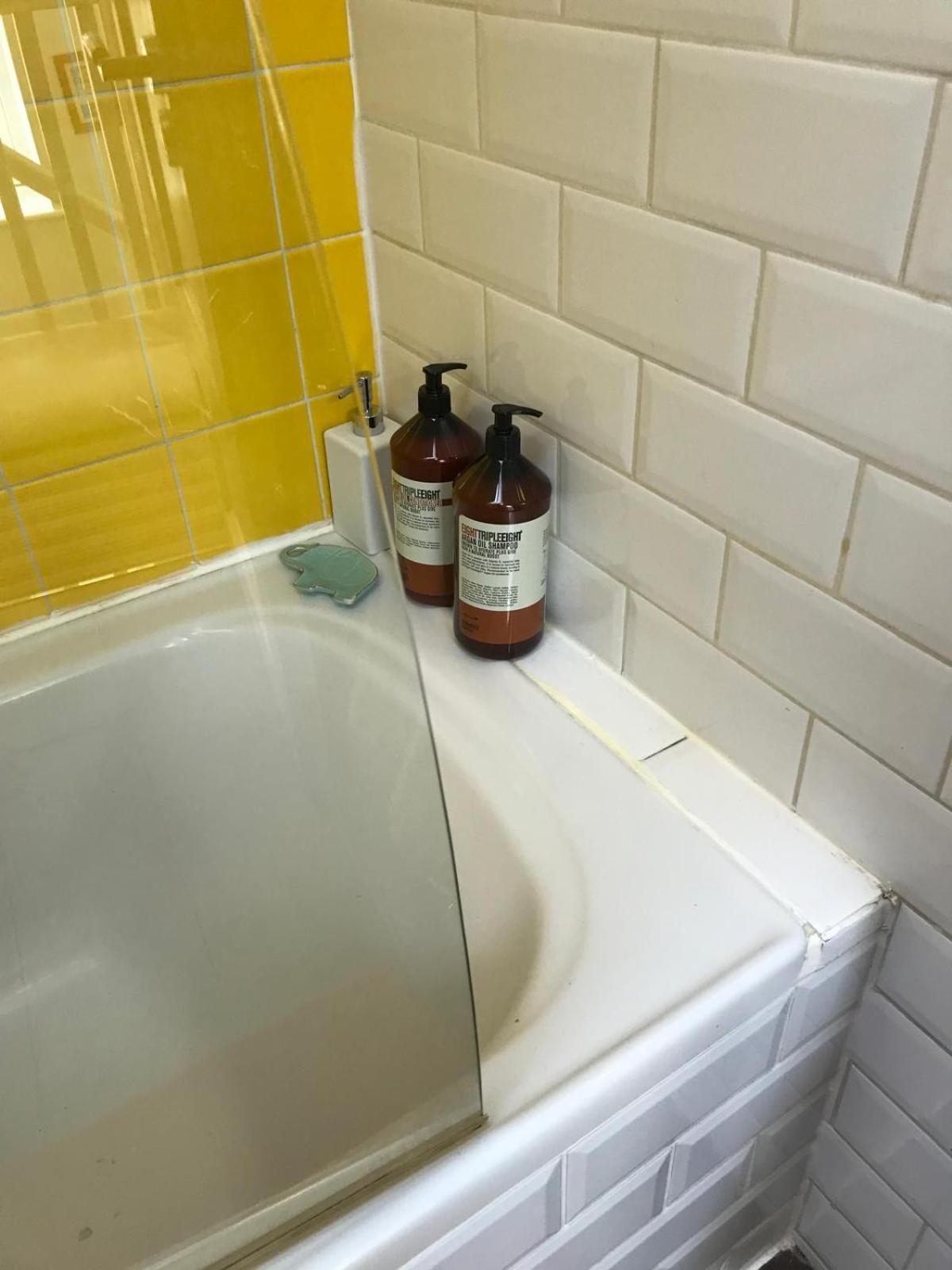 Spacious 3 Bed Townhouse In 12 Appartement Dublin