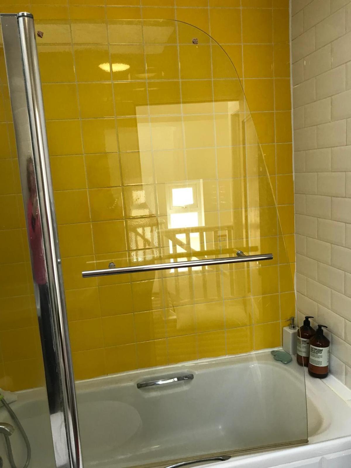 Spacious 3 Bed Townhouse In 12 Appartement Dublin