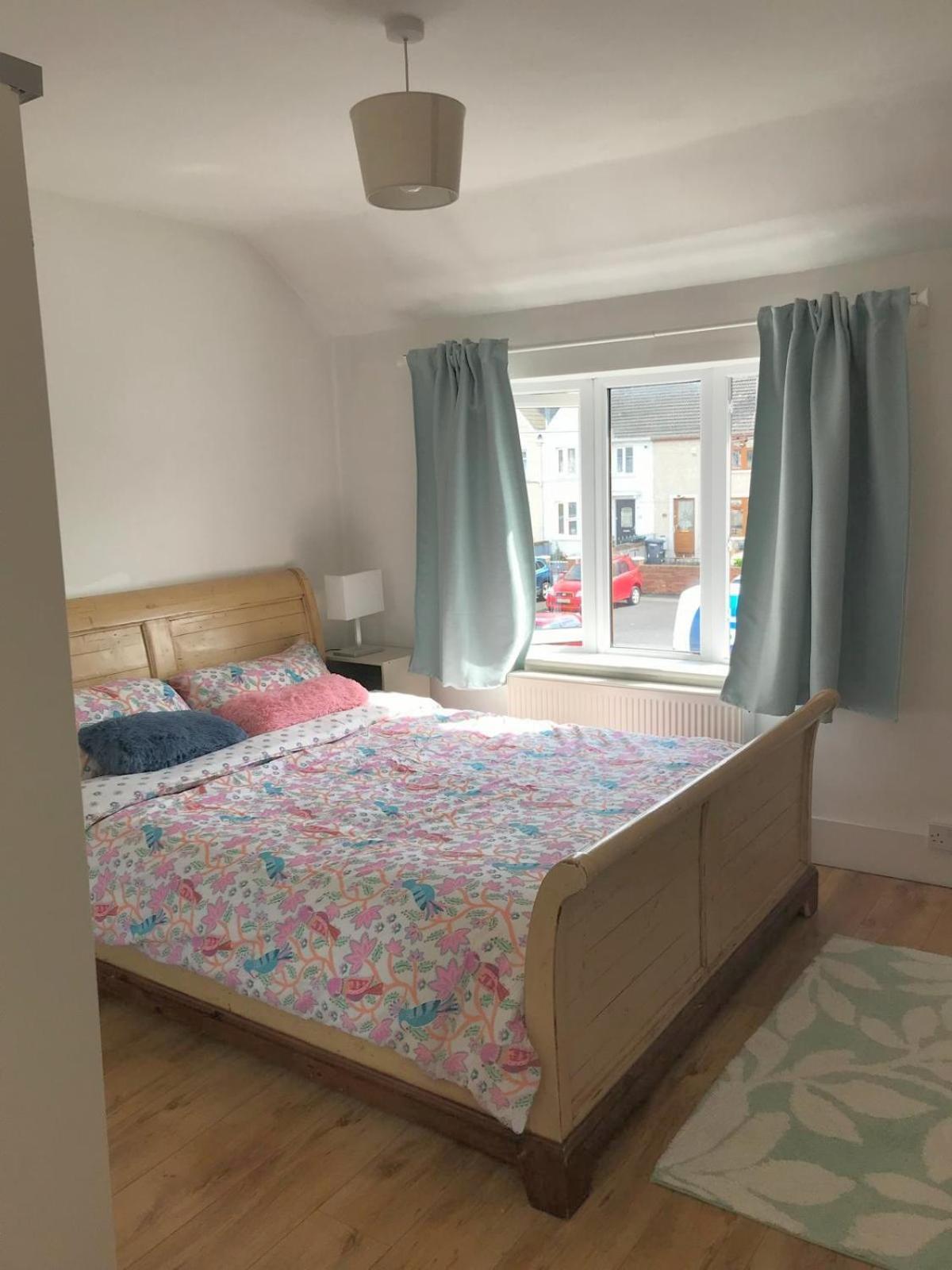Spacious 3 Bed Townhouse In 12 Appartement
