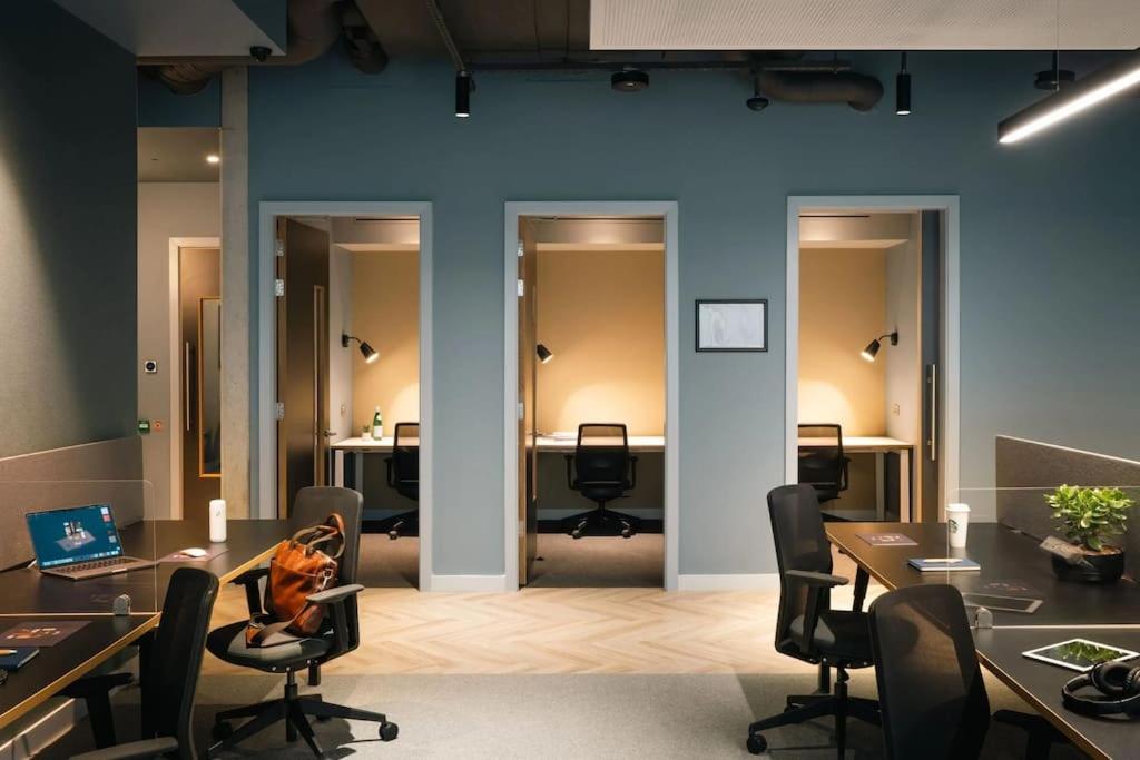 Apartment Large Luxurious In 18 *