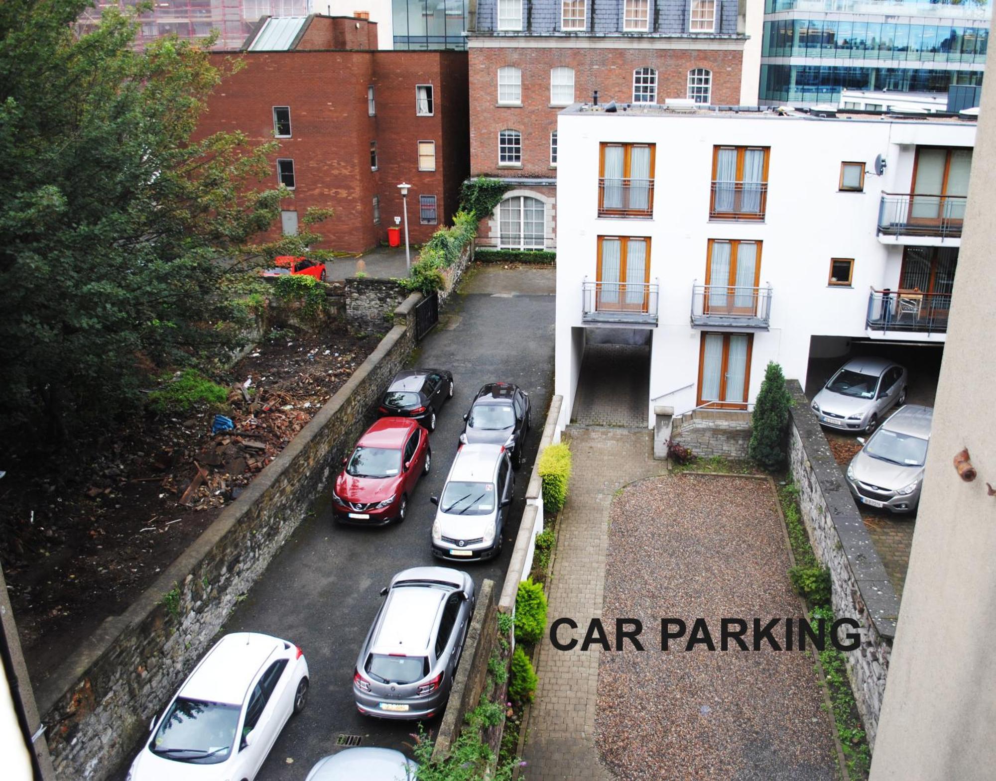 Baggot Court Townhouse 3* Dublin