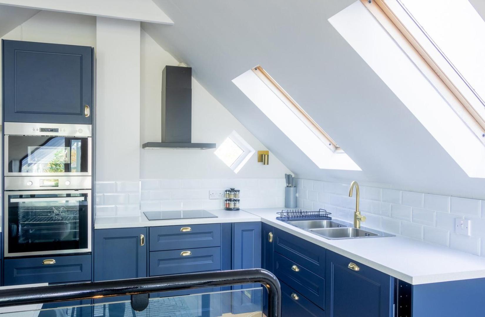 Guestready - Modernised In Monkstown Guest house *