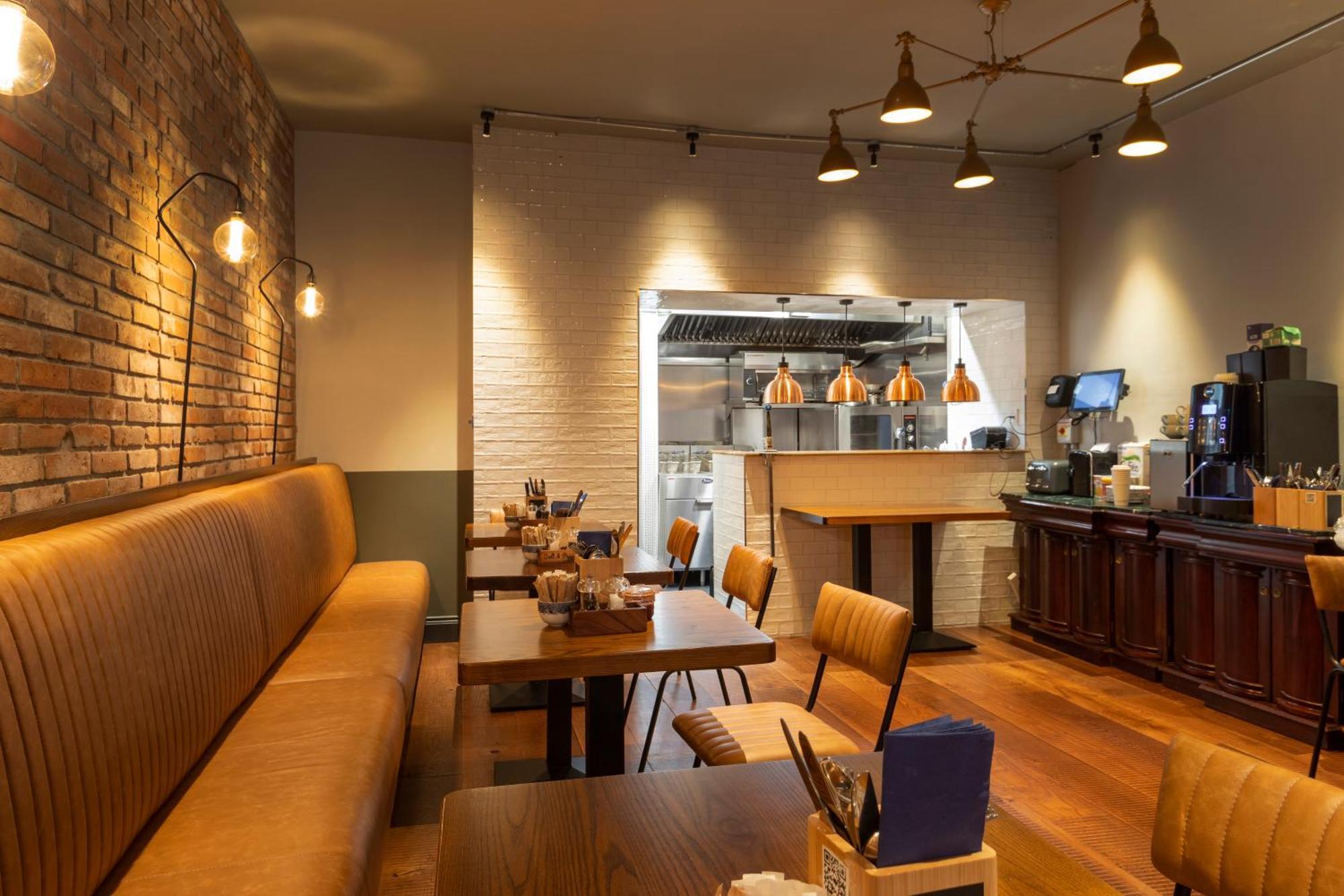 Gasthof Mcgettigan's Townhouse - Olives & Figs Bistro 3*