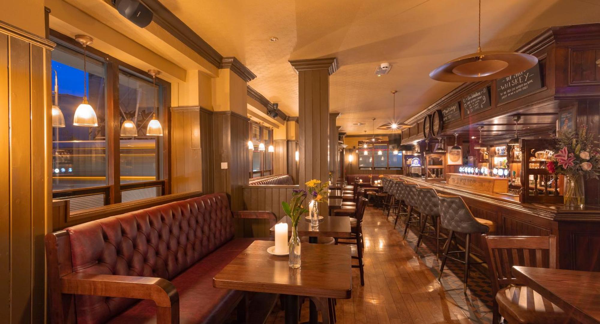 Mcgettigan's Townhouse - Olives & Figs Bistro Gasthof 3*