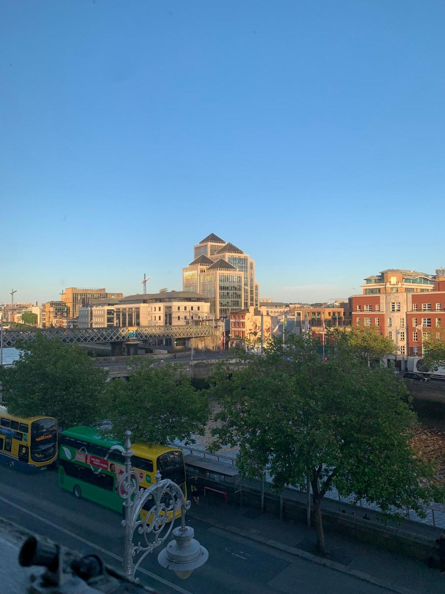 City Centre Skyline Private