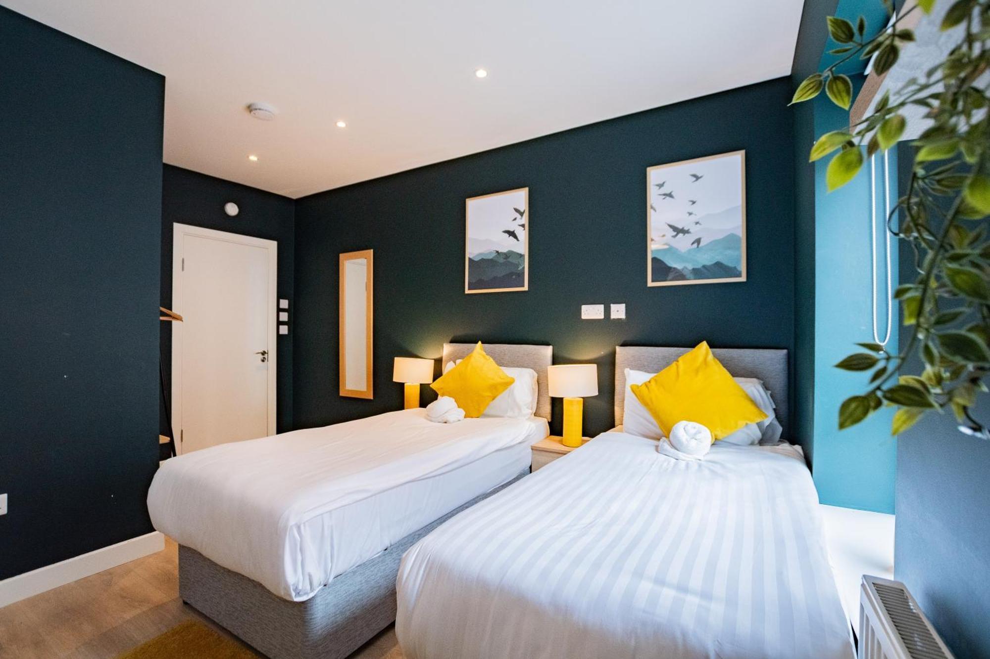 Ferienhaus The Large Group House -sleeps 21 Dublin
