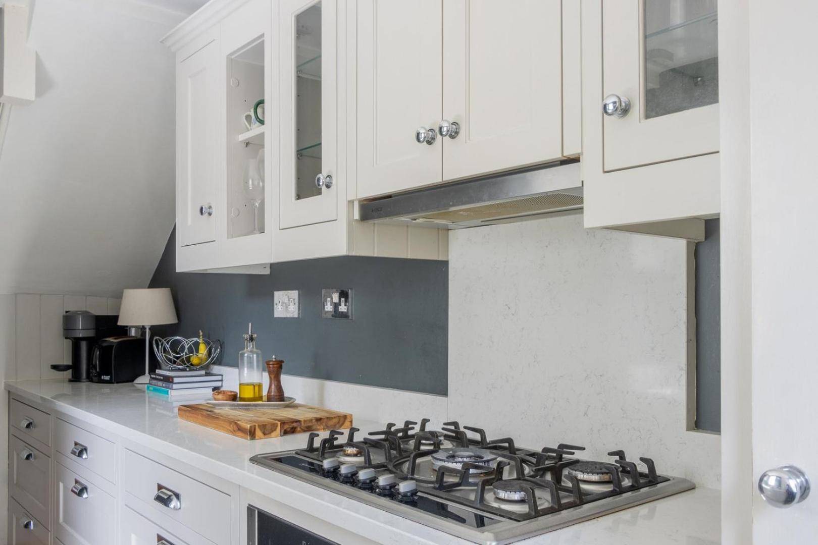 Guestready - Victorian Redbrick In Heart Of Guest house *