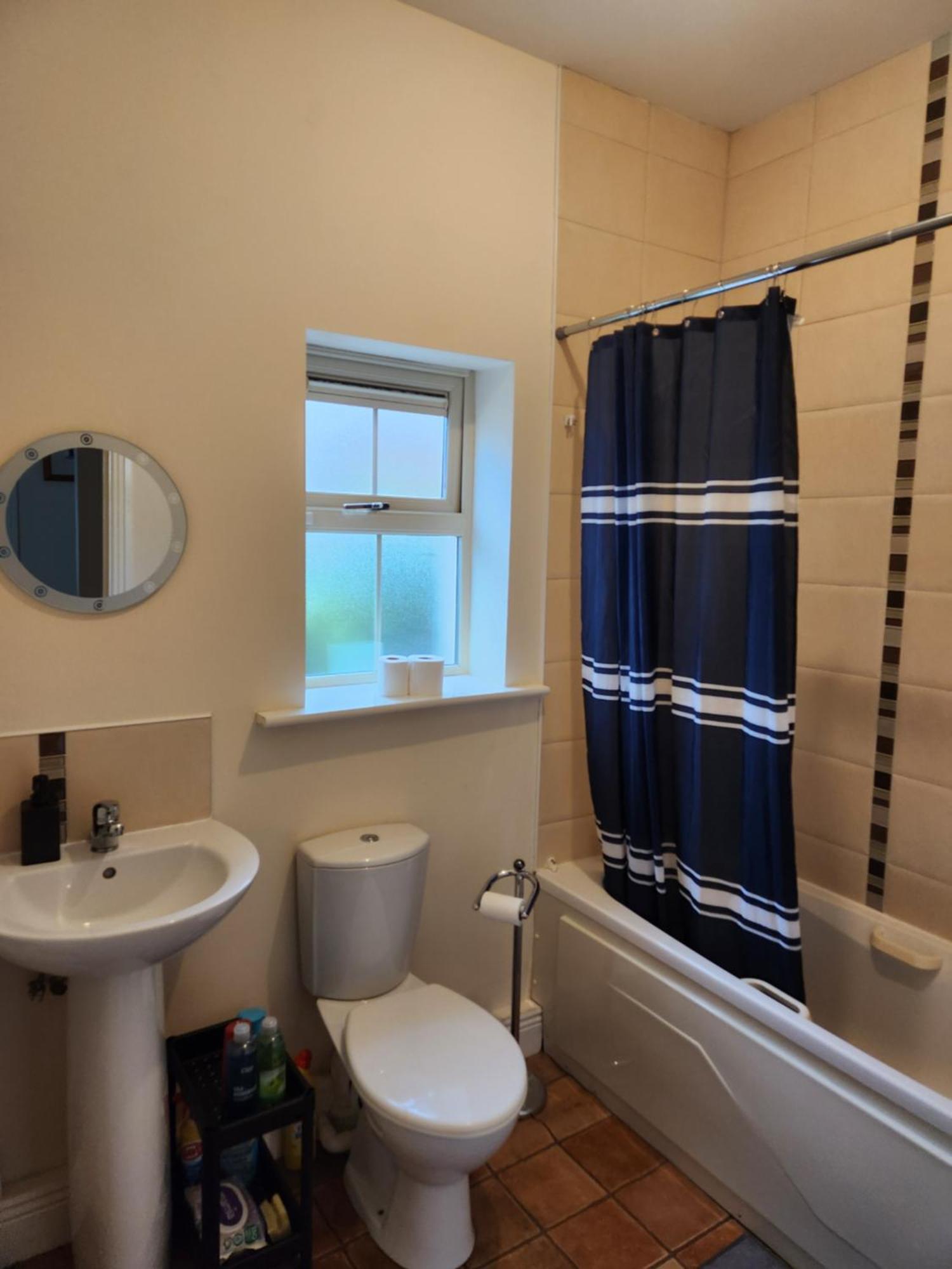 3 Bedrooms Near Airport & 7people Dublin
