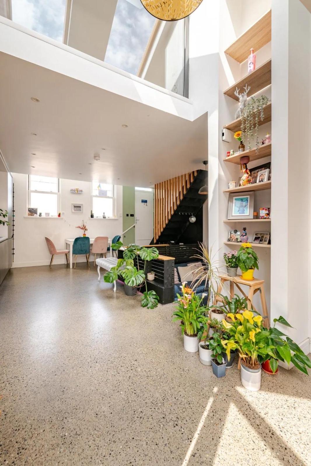 Cozy In Stoneybatter, Homestay *
