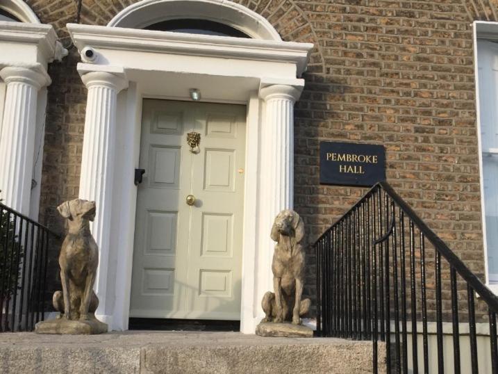 Pembroke Hall Gasthuis 3*