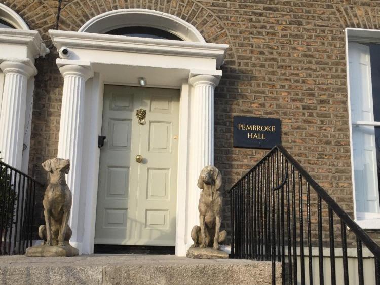Pembroke Hall Gasthuis Dublin
