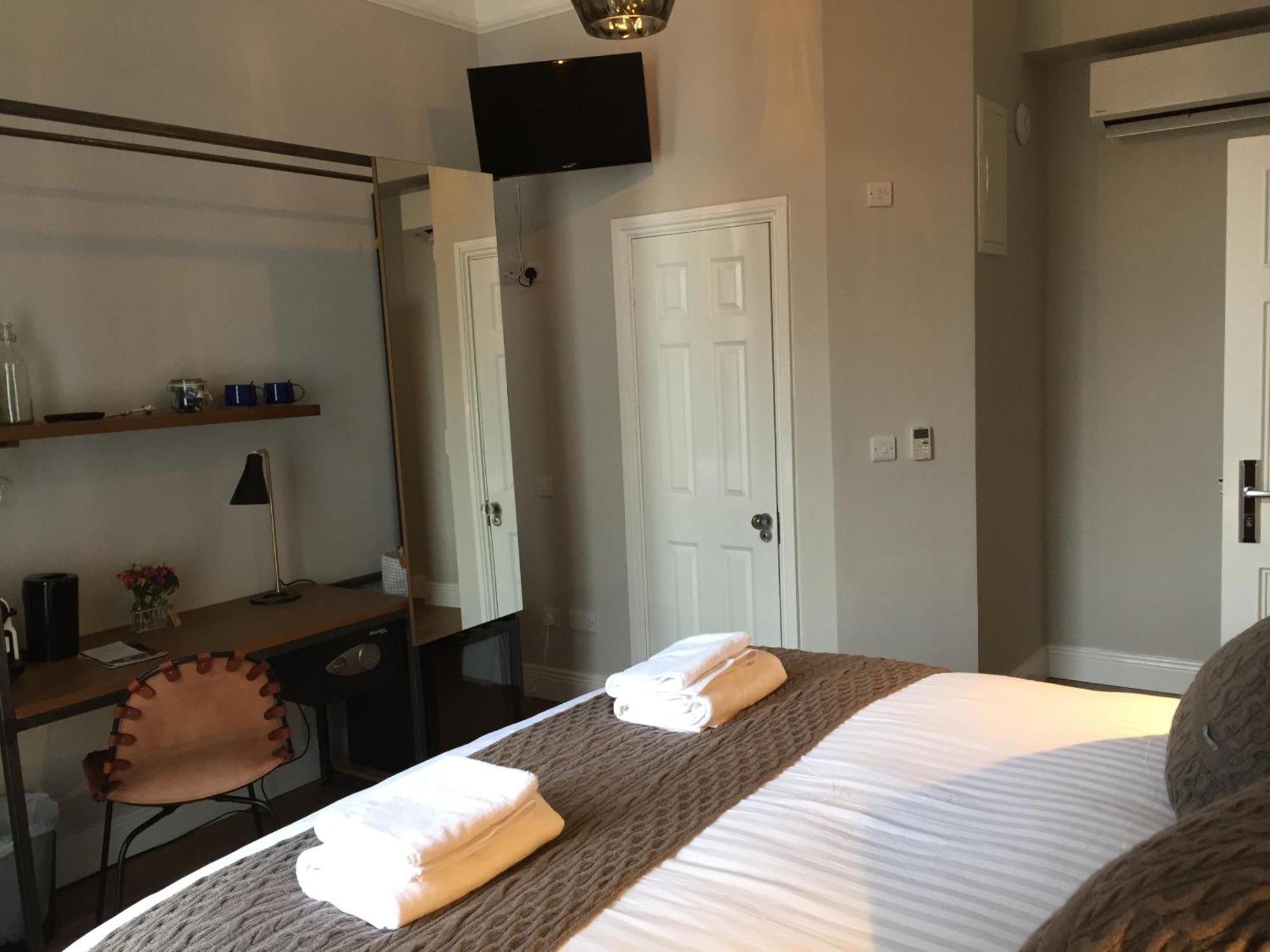 Guest house Pembroke Hall Dublin