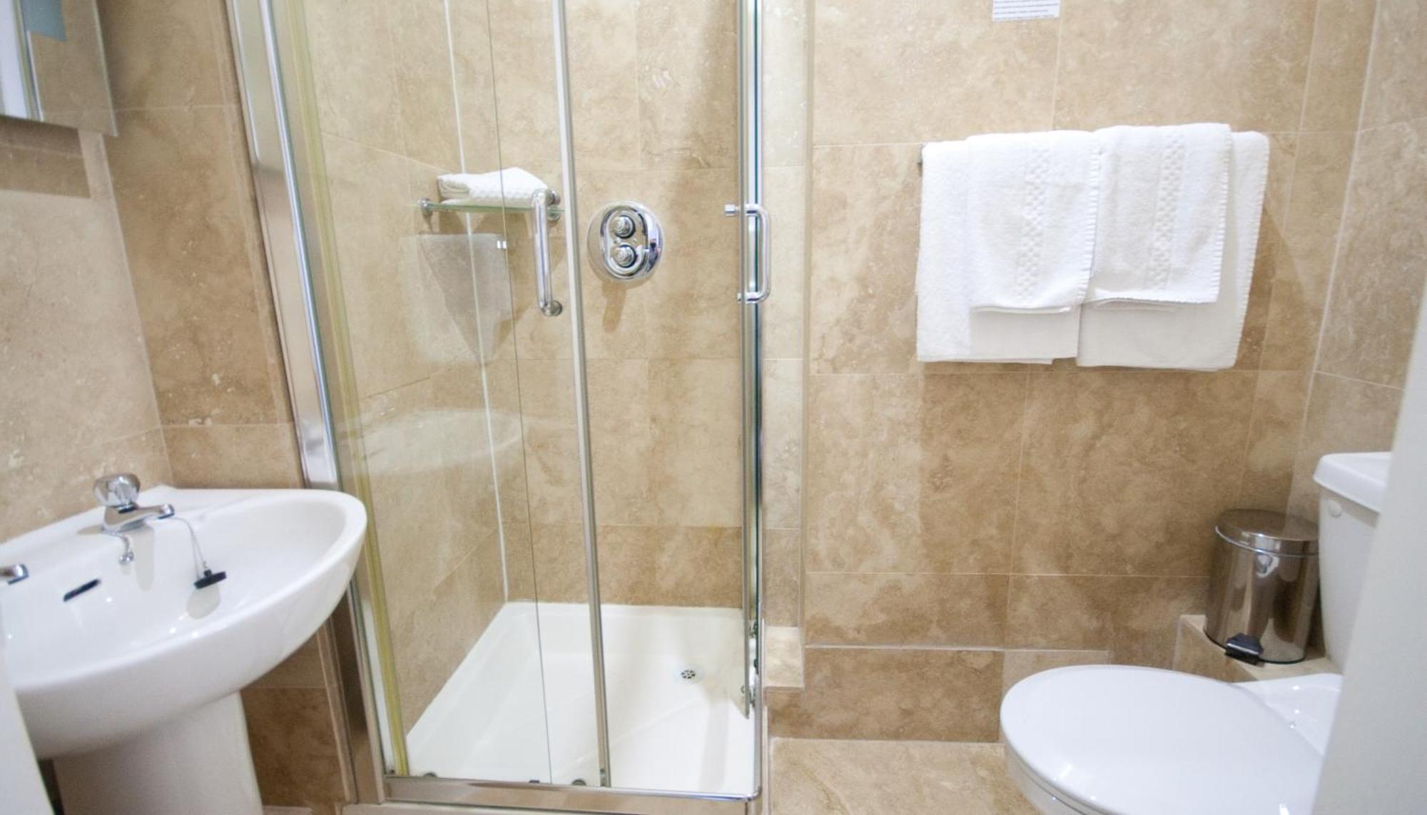 Jackson Court Hotel 2*