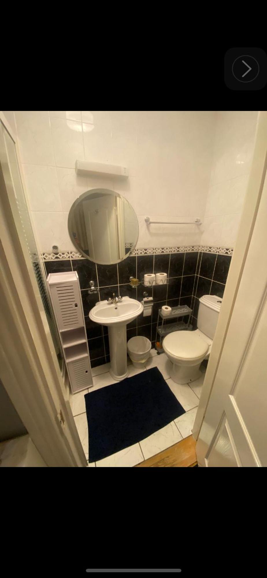 Dorm 5-6 People Shared Bathroom Outside * Dublin