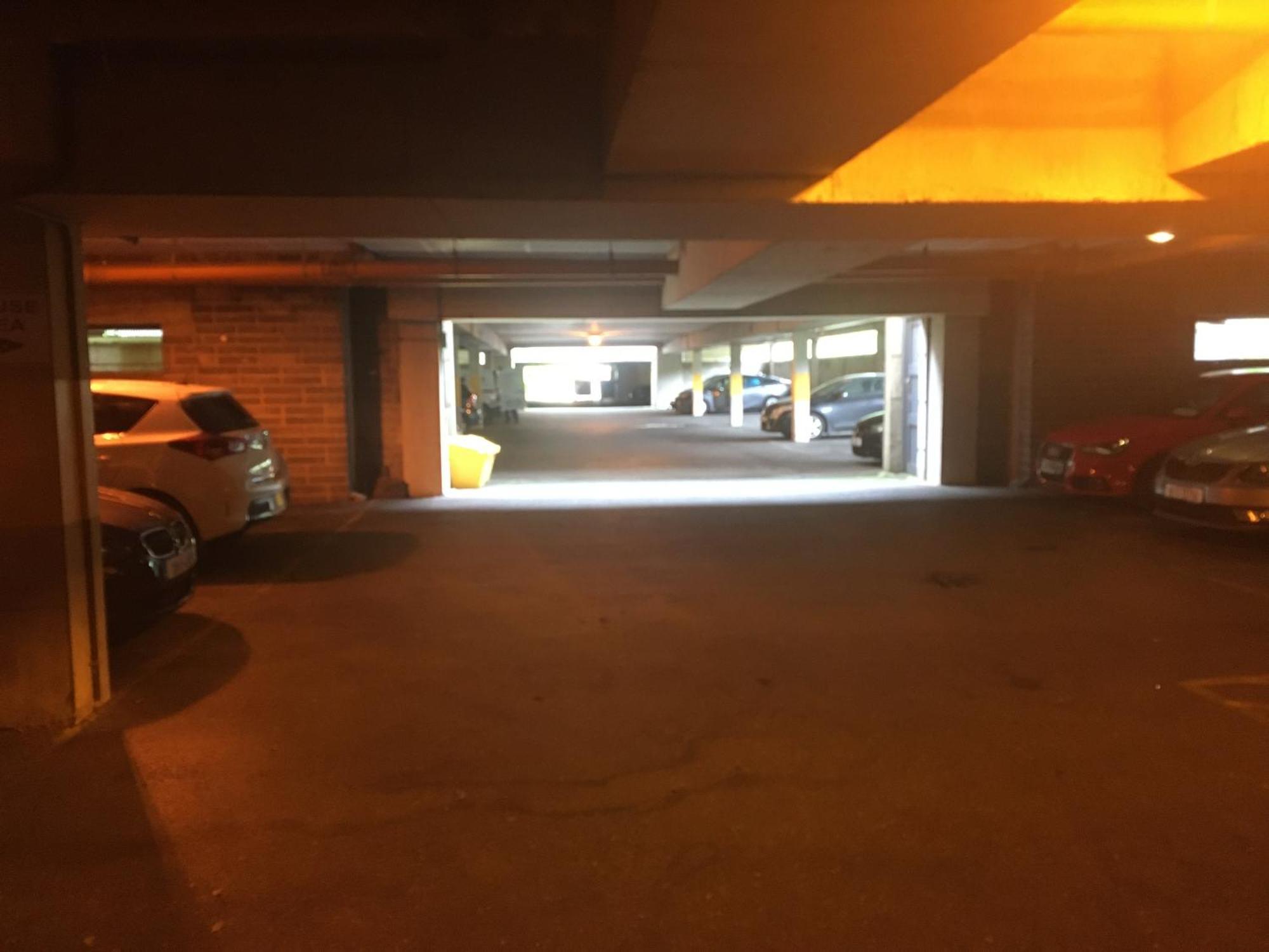 Apartment Spacious 3 Bedroom With Parking Dublin