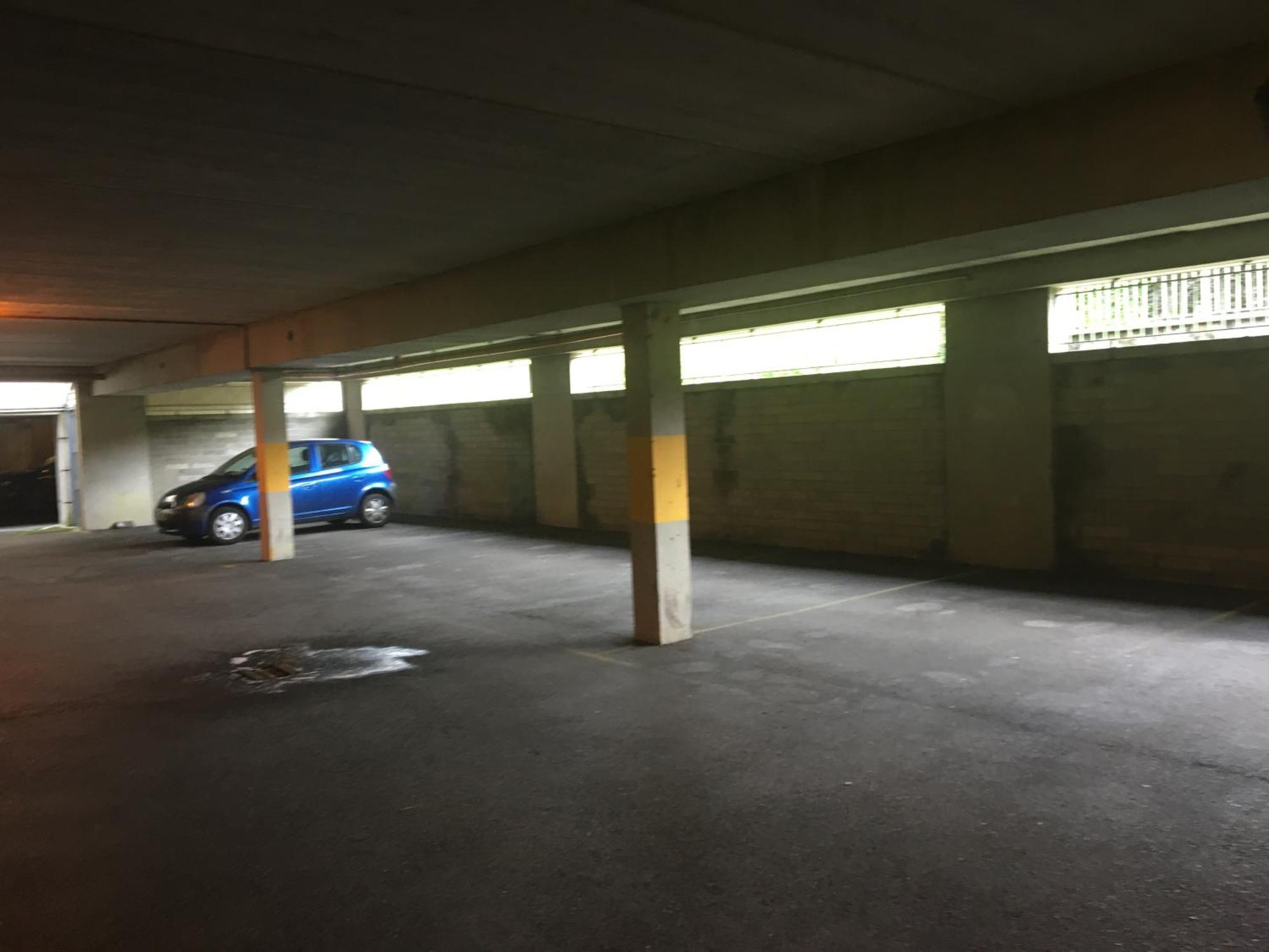 Spacious 3 Bedroom With Parking * Dublin