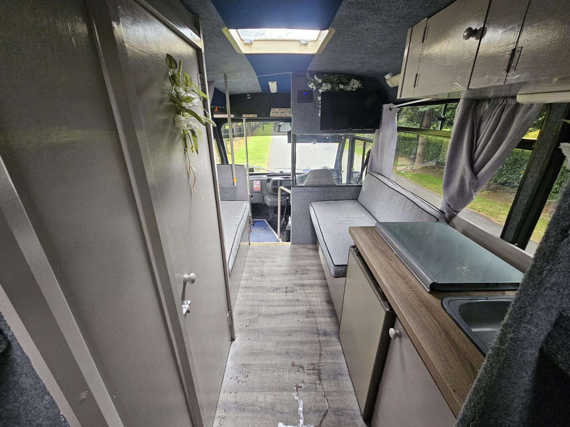 Retro Camper Hire Discover Ireland Campingplatz *