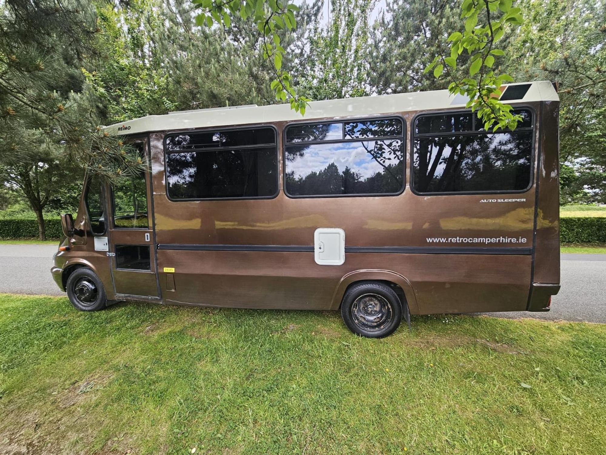 Retro Camper Hire Discover Ireland Campingplatz