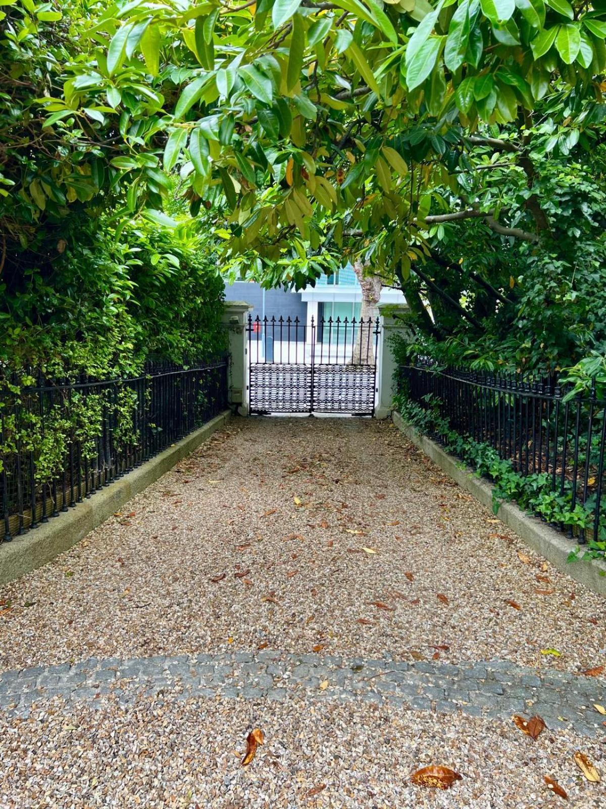 Burlington Townhouse * Dublin