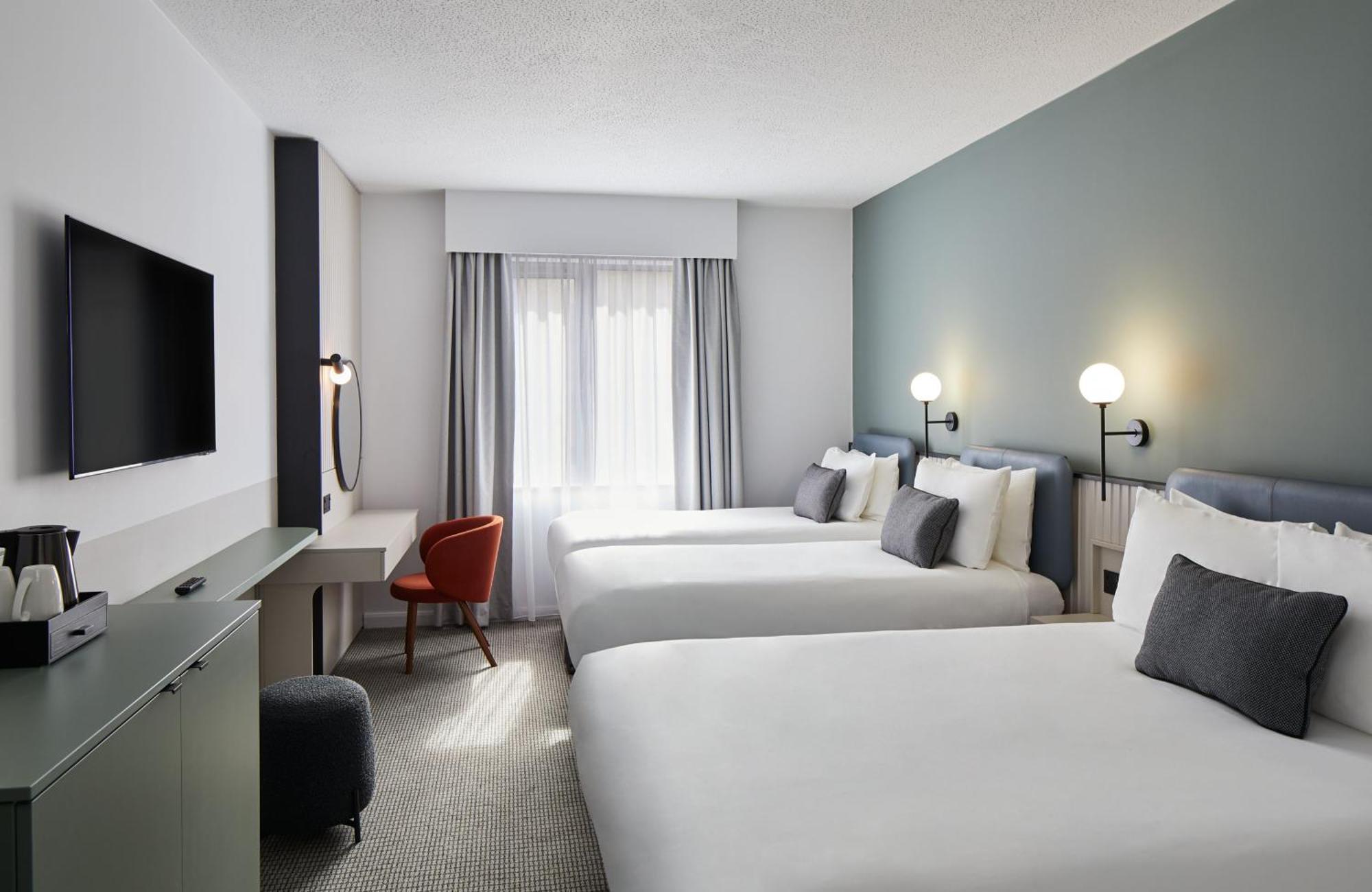 Leonardo Parnell Street 4*