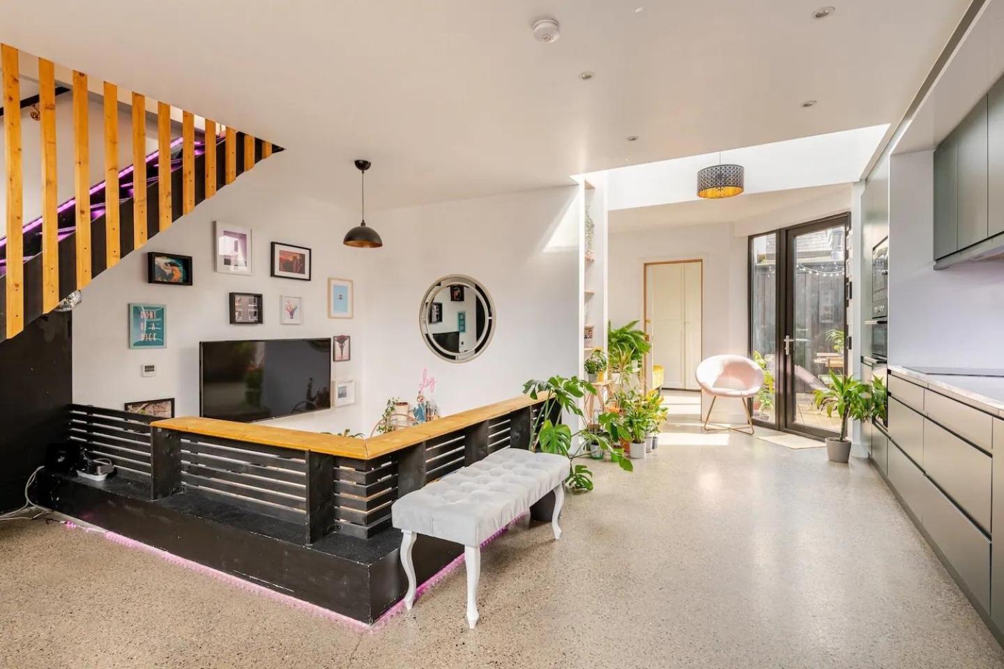 Stylish House In * Dublin