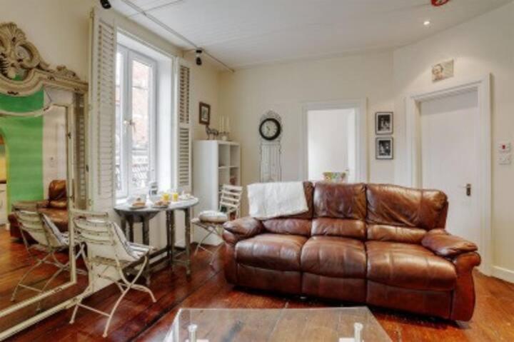 Temple Bar District Apartments *