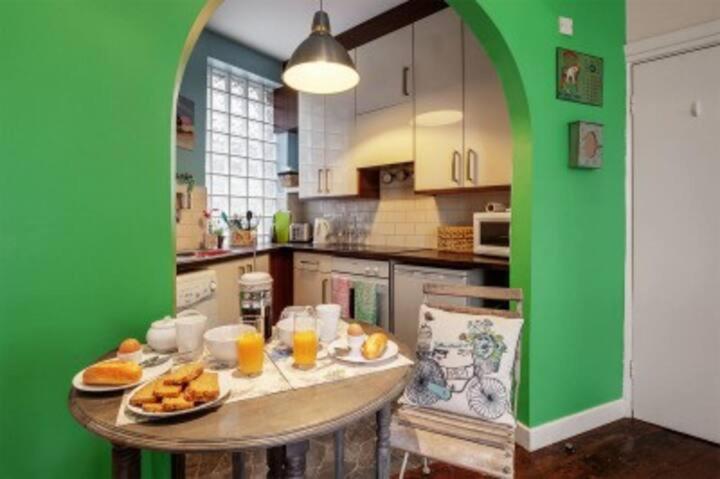 Temple Bar District Apartments * Dublin