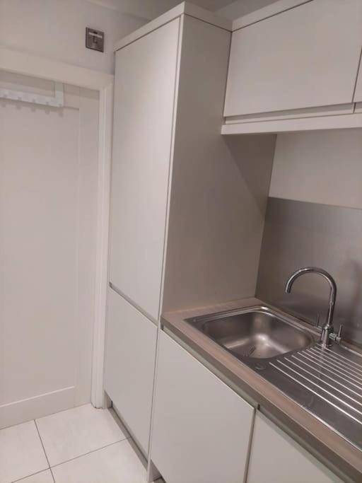 Luxury In Dun Laoghaire Apartment Dublin