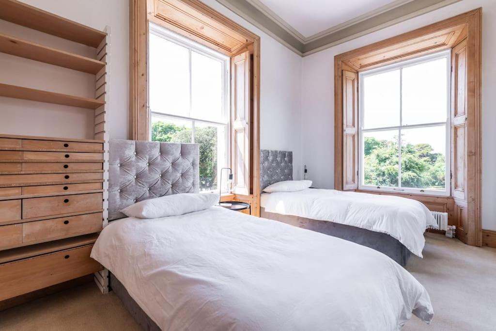 Montebello House Apartment