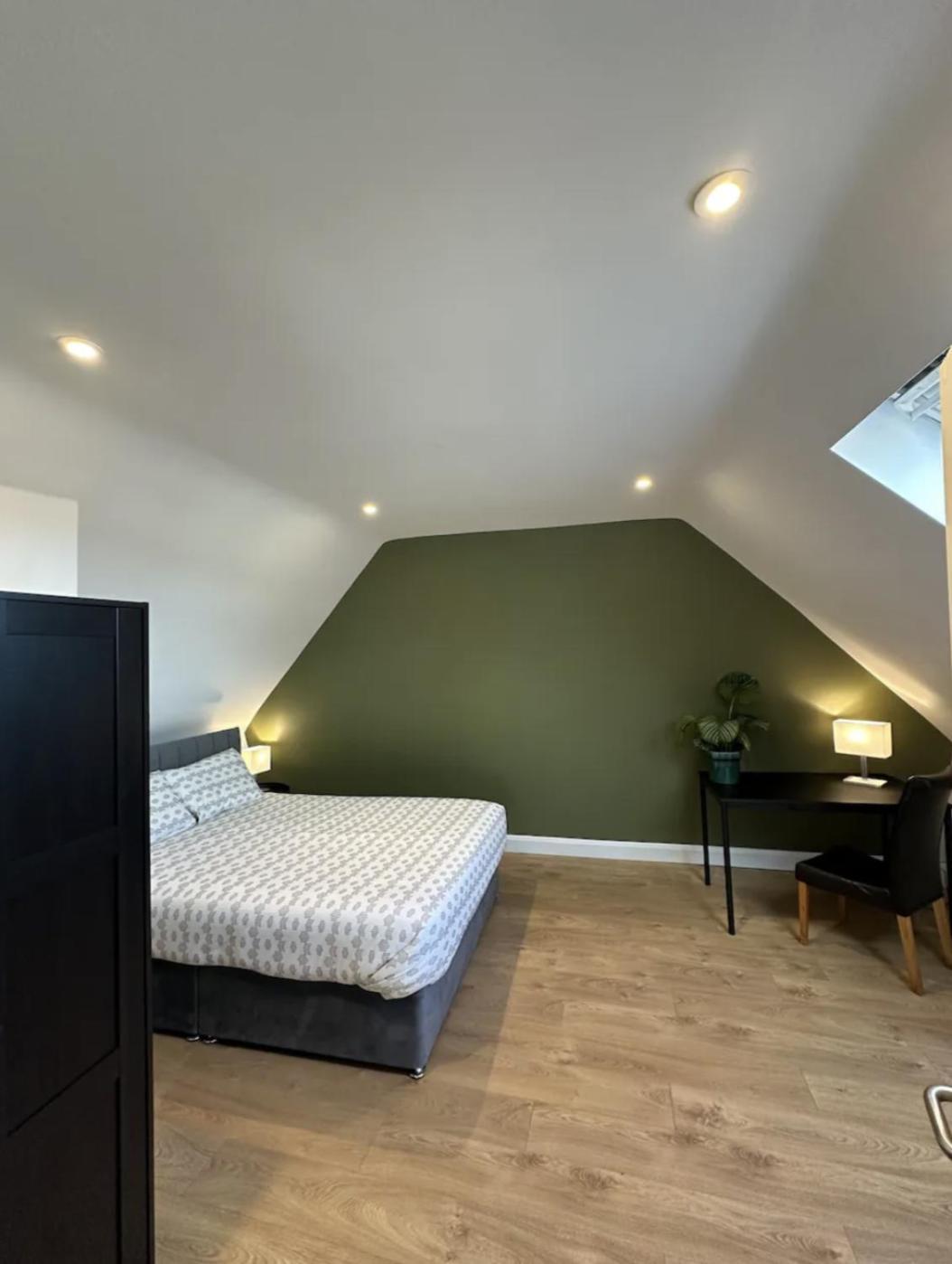 Top Floor Central Apartment Dublin