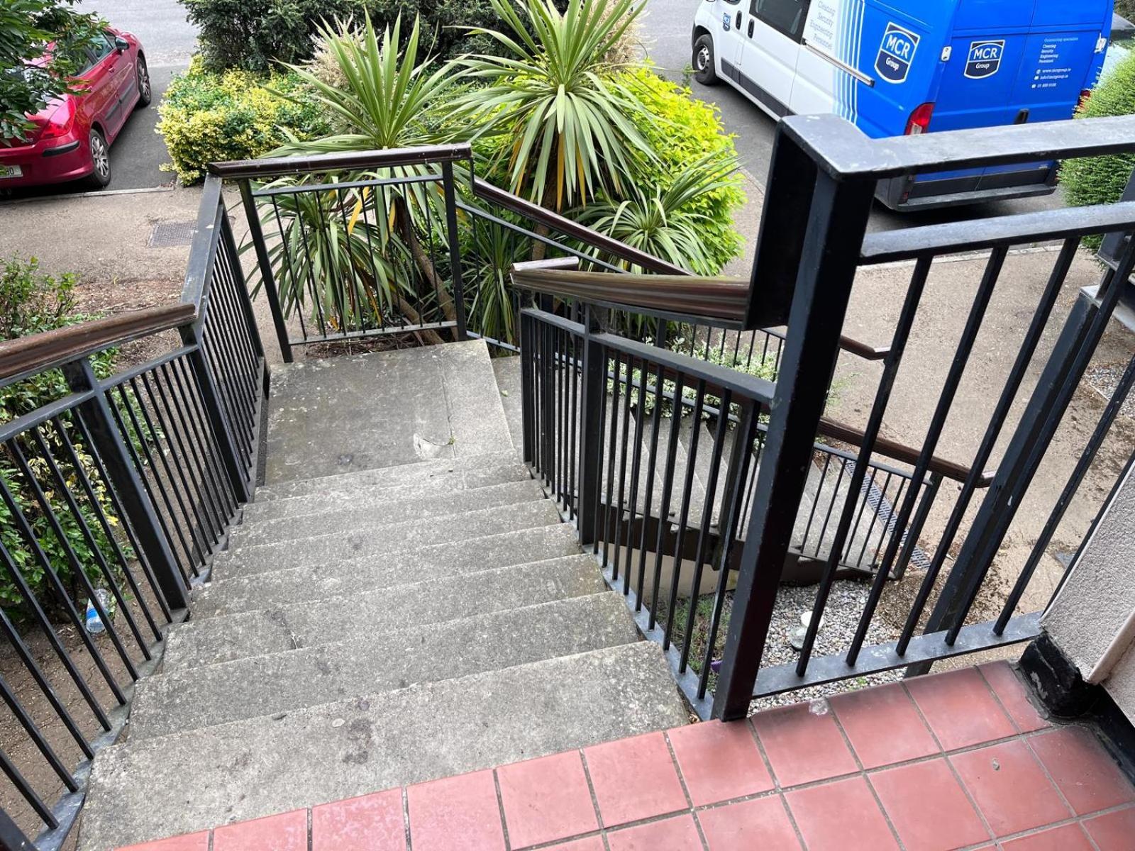 Privatunterkunft Lovely Twin With Ensuite Bathroom 15 Mins From Airport *
