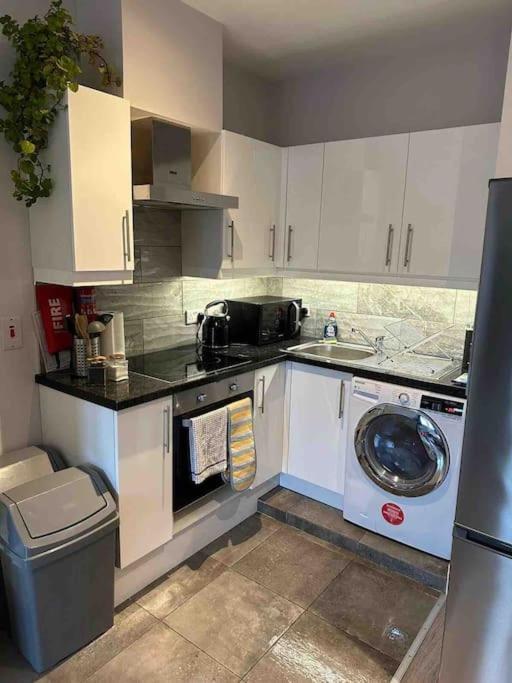 Central 1 Bedroom