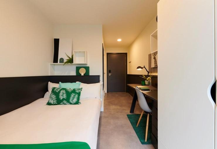 Cozy Lovely Private En-suite Dublin