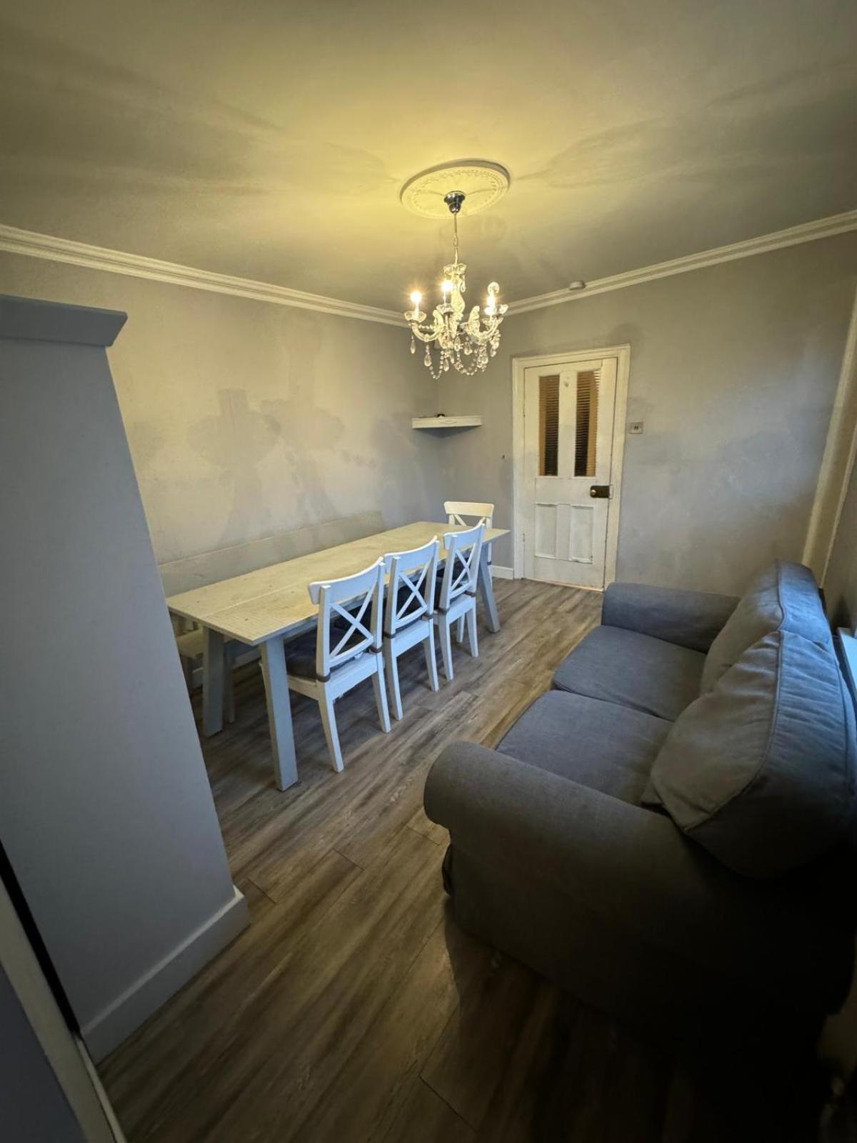 Luxury Triple Near Croke Park -1 Guest house Dublin