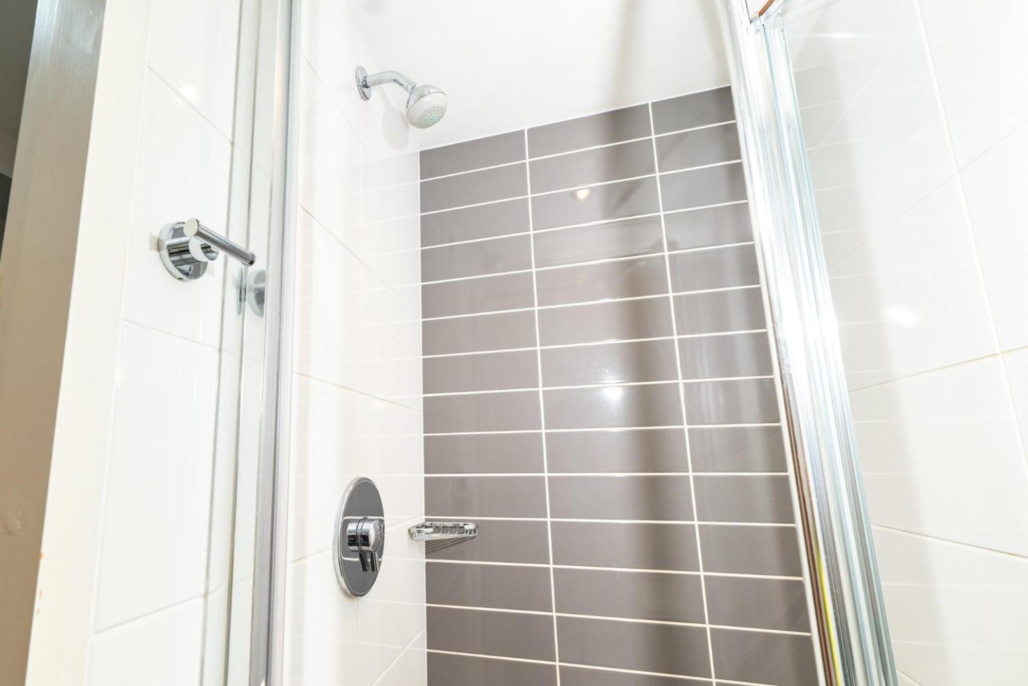 Stylish & Private At Binary Hub In Apartment Dublin