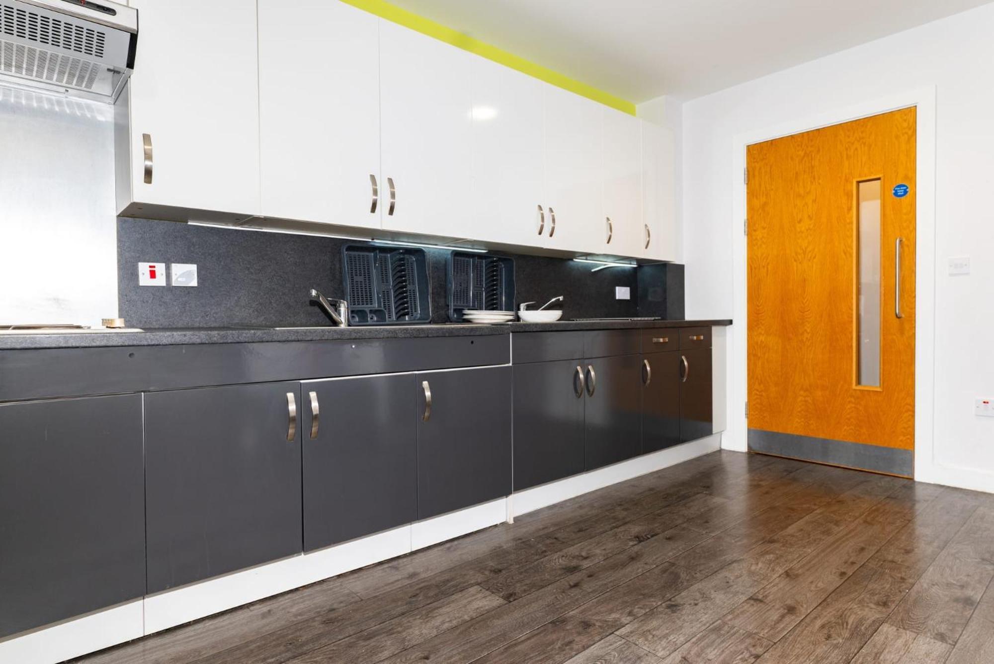 Stylish & Private At Binary Hub In * Dublin