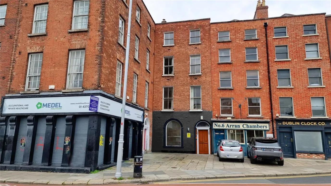 The Pod Capsule hotel Dublin