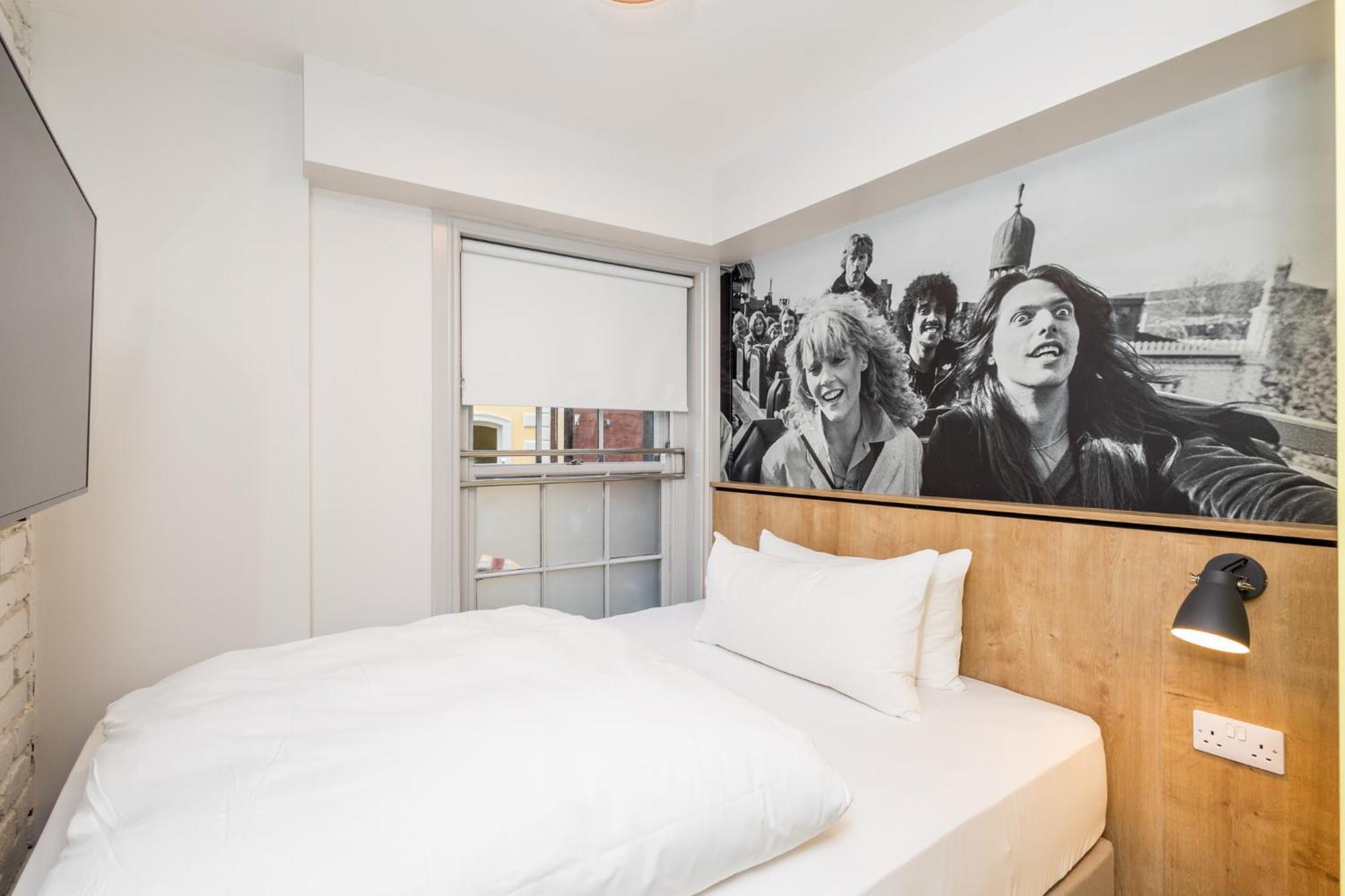 The Auld Dubliner Hotel