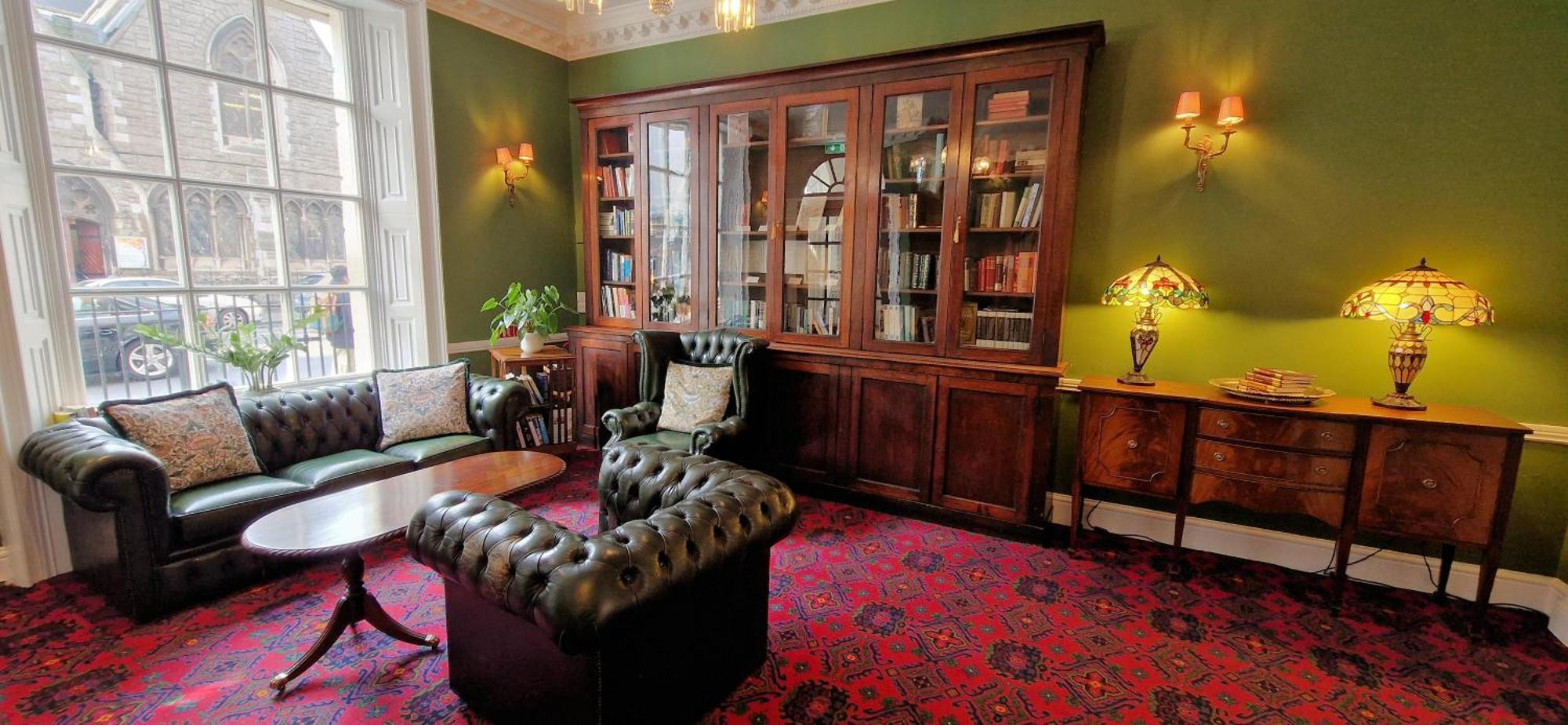 Castle Hotel 4*