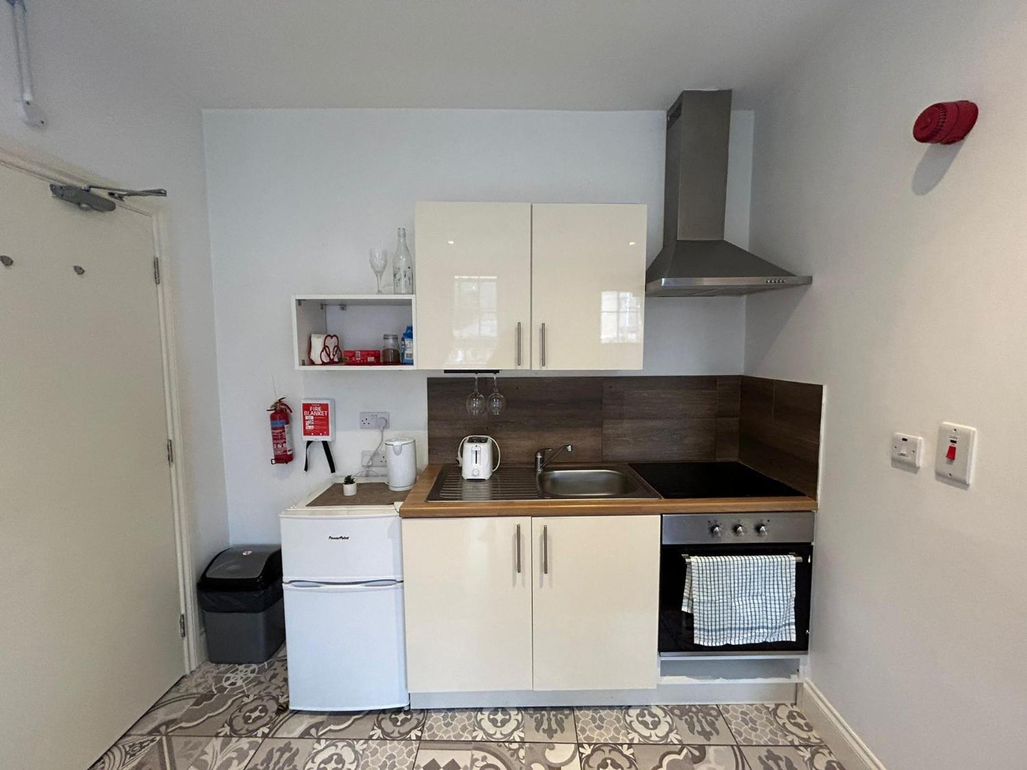 Flat Equipped Apartment *